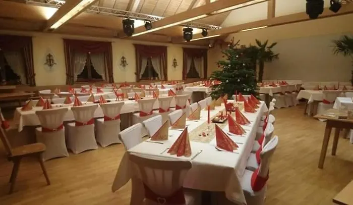 Hotel Landgasthof Stangl Moosinning